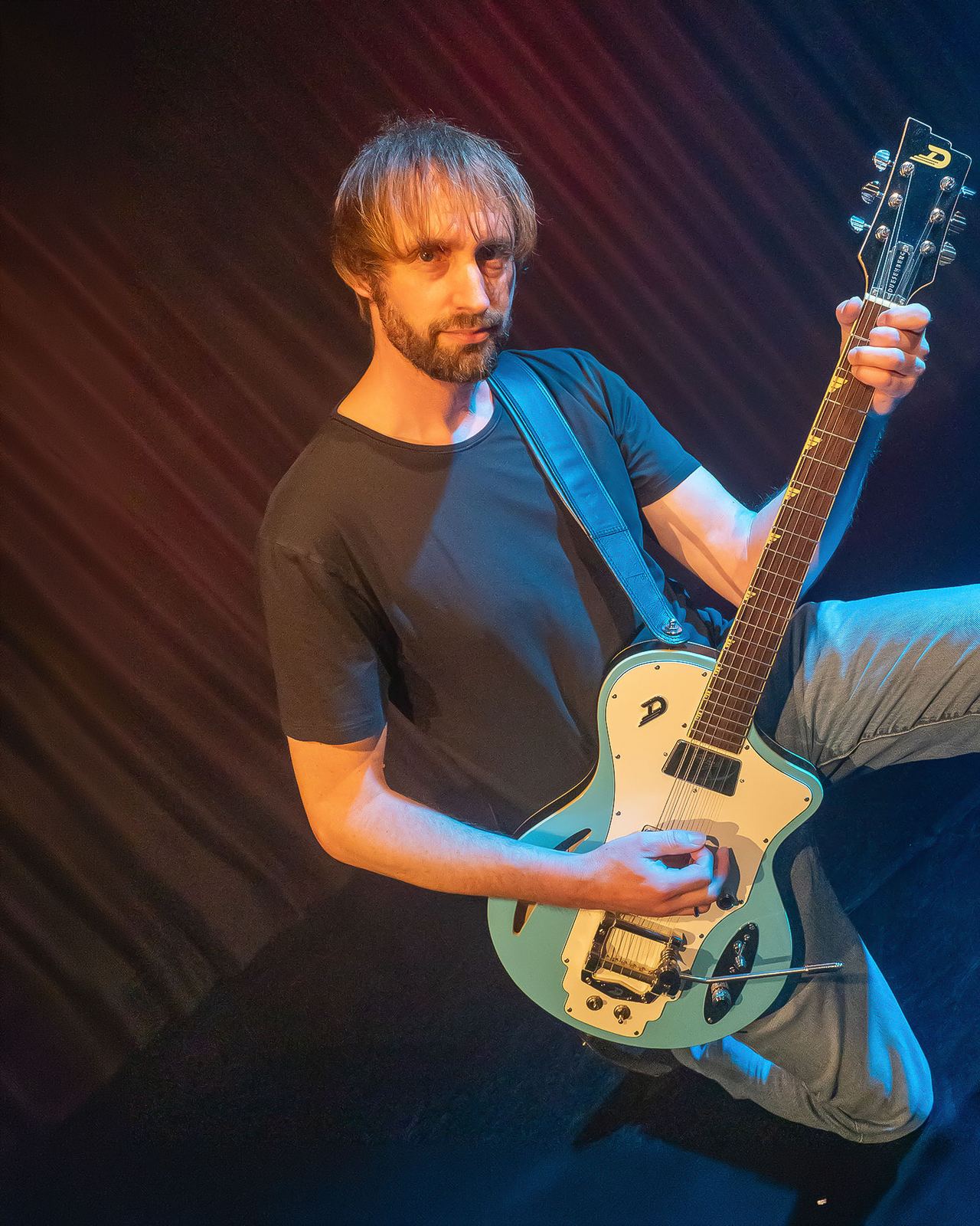 Arndt an der E-Gitarre